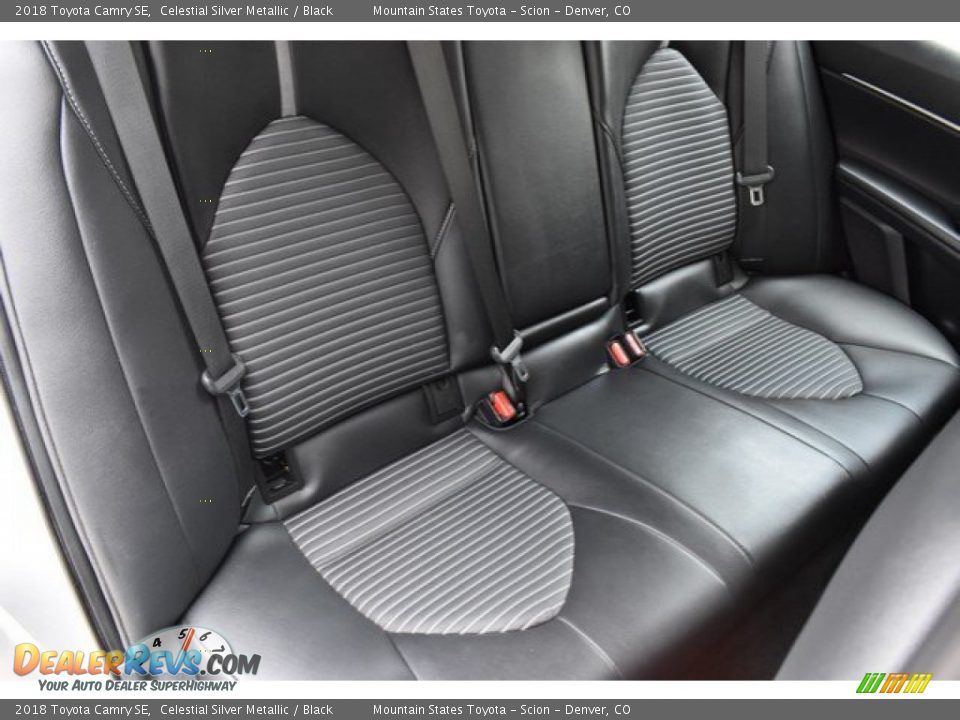 2018 Toyota Camry SE Celestial Silver Metallic / Black Photo #22