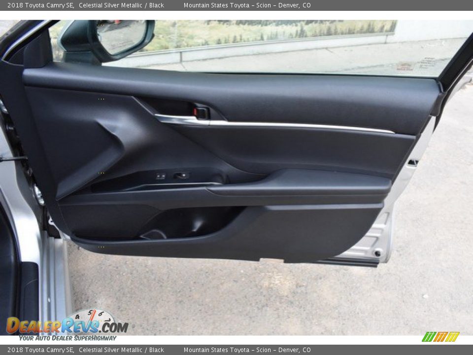 2018 Toyota Camry SE Celestial Silver Metallic / Black Photo #25