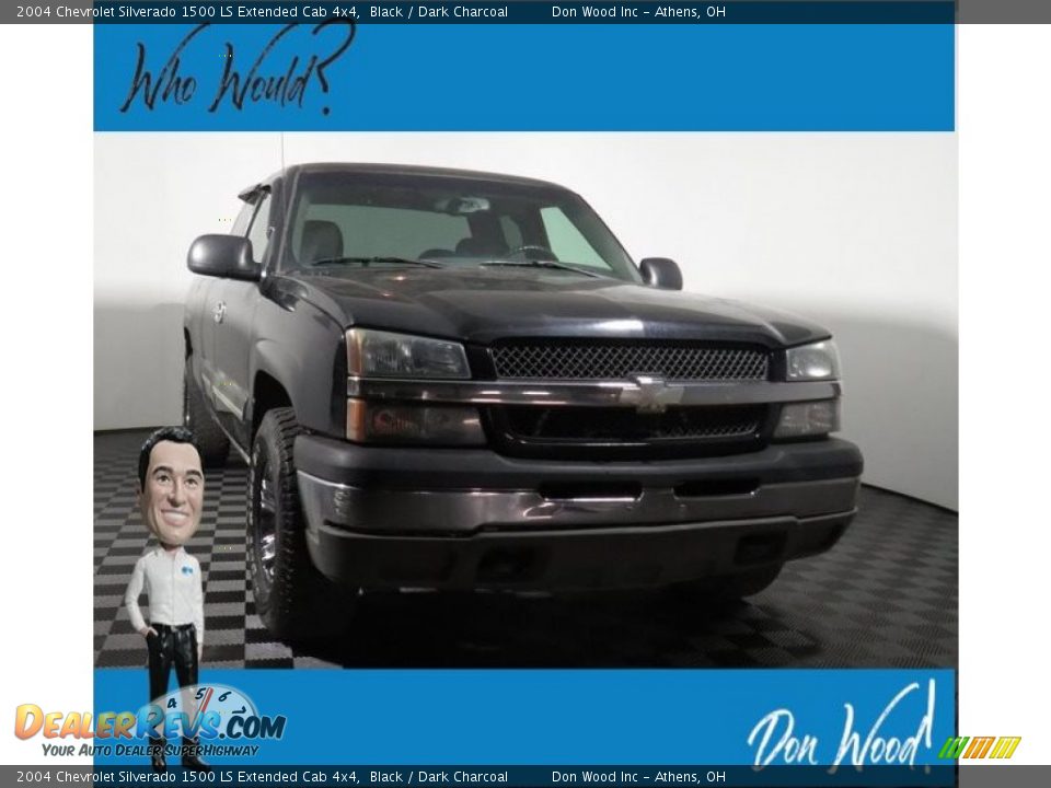 2004 Chevrolet Silverado 1500 LS Extended Cab 4x4 Black / Dark Charcoal Photo #1