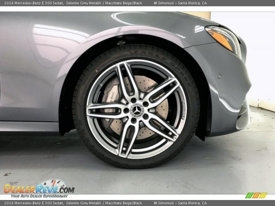 2019 Mercedes-Benz E 300 Sedan Selenite Grey Metallic / Macchiato Beige/Black Photo #9