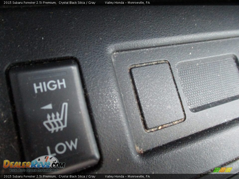 2015 Subaru Forester 2.5i Premium Crystal Black Silica / Gray Photo #17