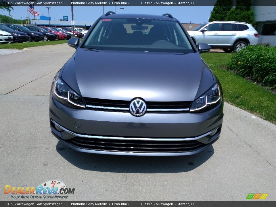 2019 Volkswagen Golf SportWagen SE Platinum Gray Metallic / Titan Black Photo #2