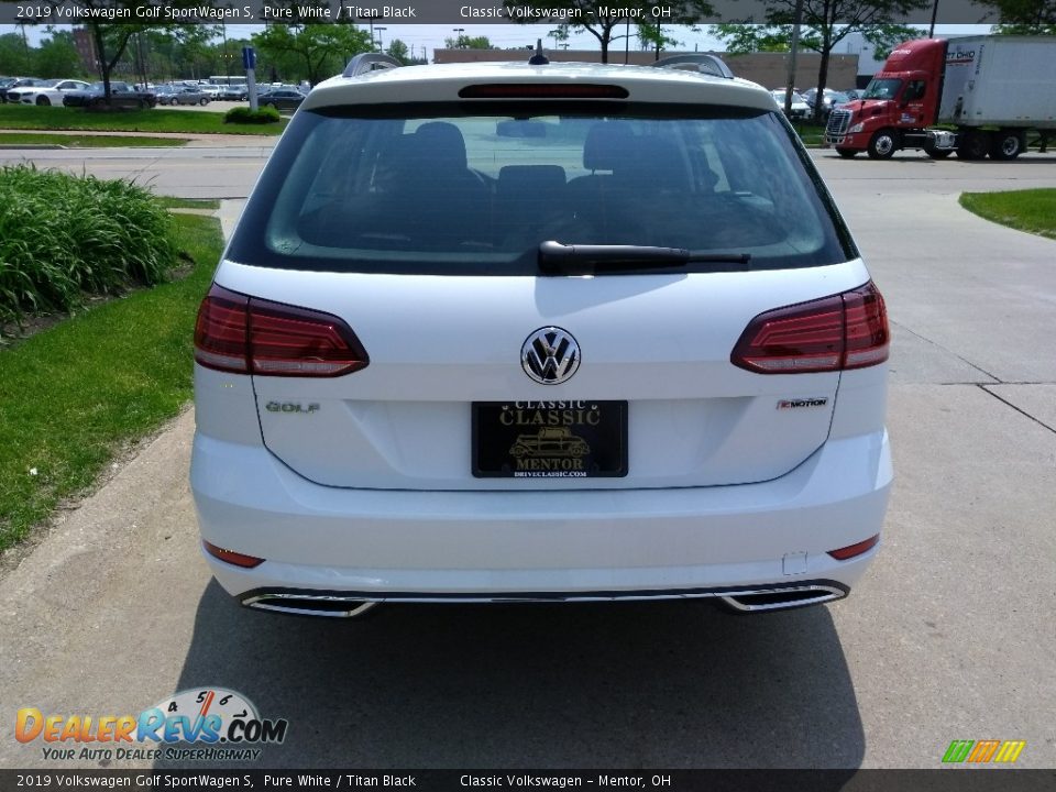 2019 Volkswagen Golf SportWagen S Pure White / Titan Black Photo #5