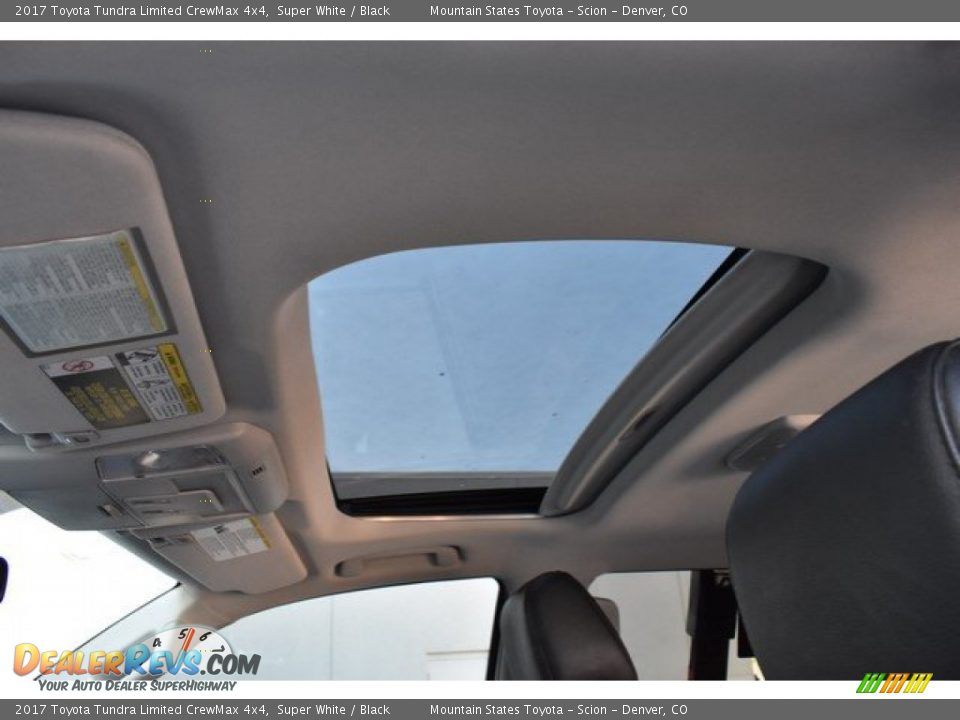 2017 Toyota Tundra Limited CrewMax 4x4 Super White / Black Photo #14