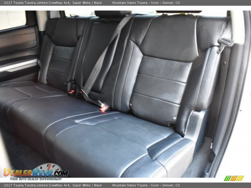 2017 Toyota Tundra Limited CrewMax 4x4 Super White / Black Photo #22