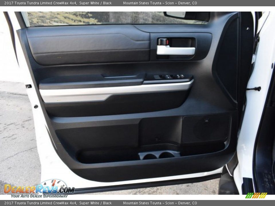 2017 Toyota Tundra Limited CrewMax 4x4 Super White / Black Photo #25