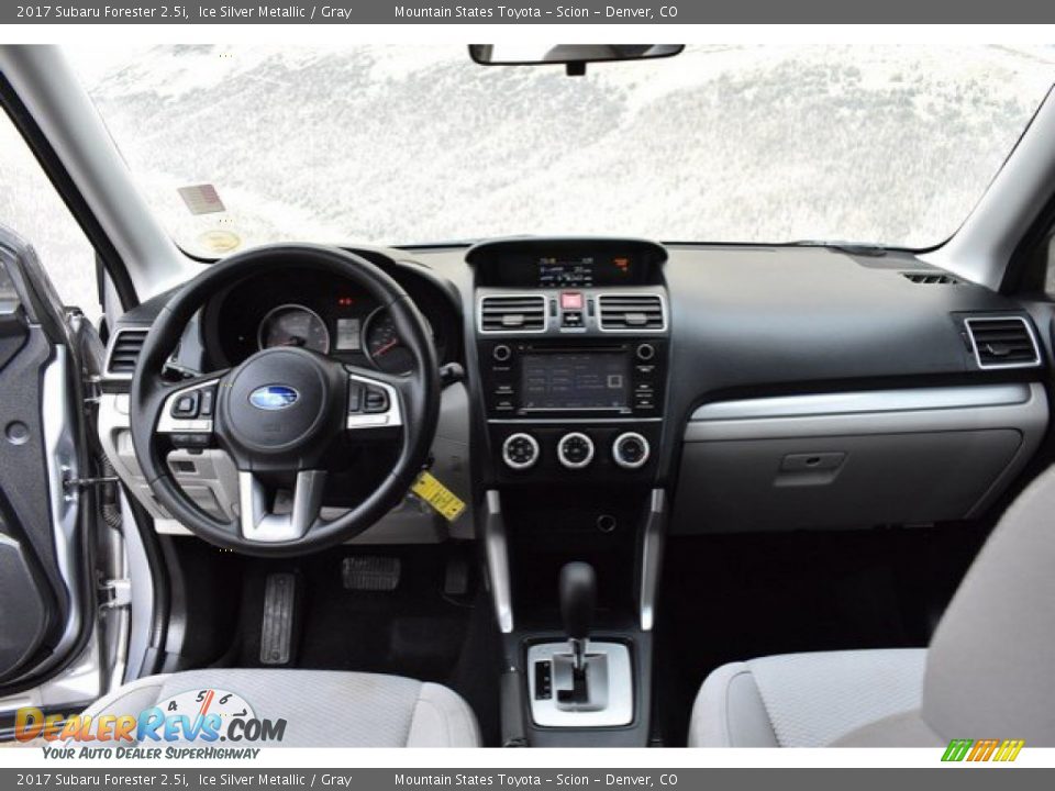 2017 Subaru Forester 2.5i Ice Silver Metallic / Gray Photo #13