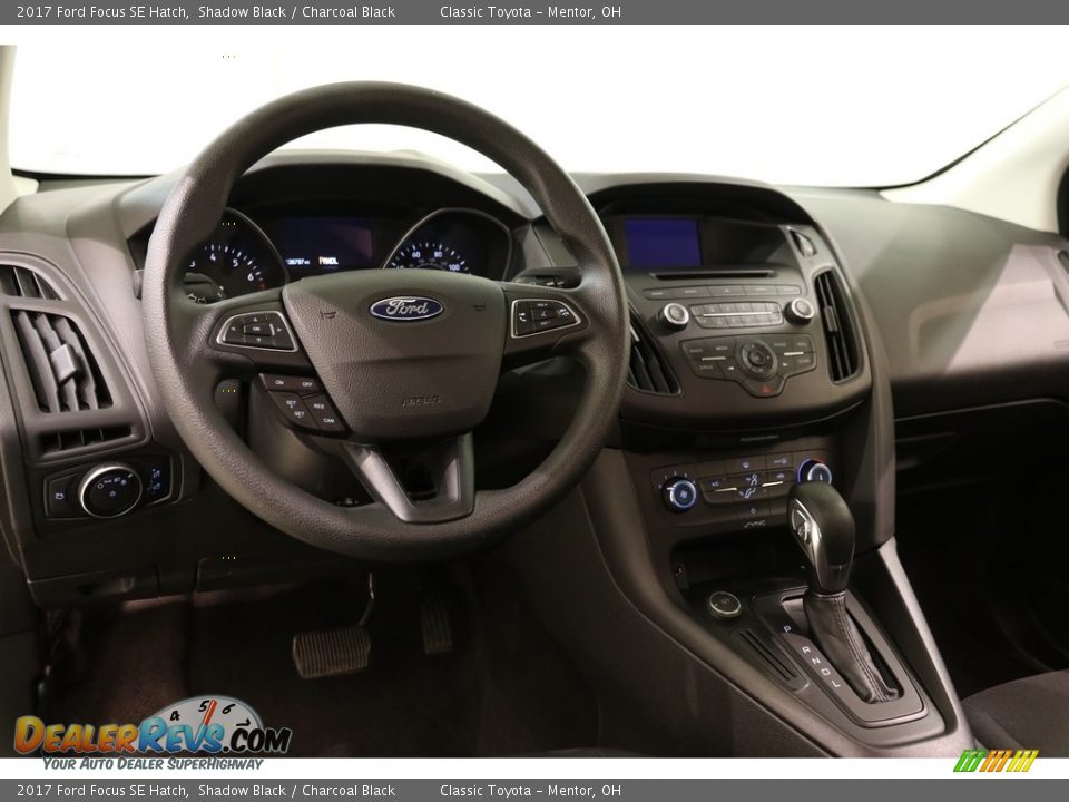 2017 Ford Focus SE Hatch Shadow Black / Charcoal Black Photo #6