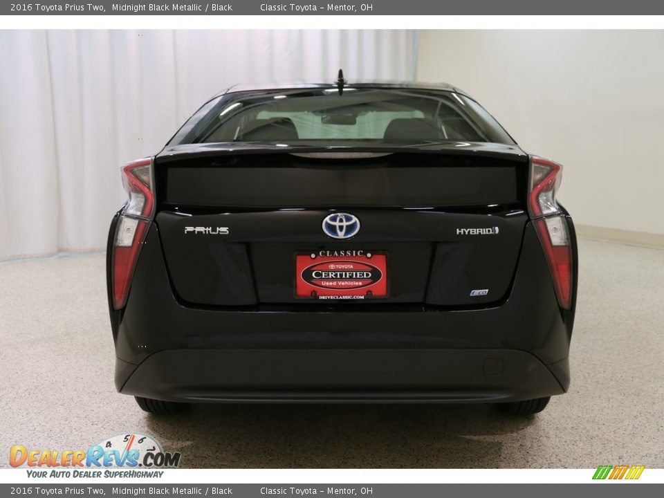 2016 Toyota Prius Two Midnight Black Metallic / Black Photo #18