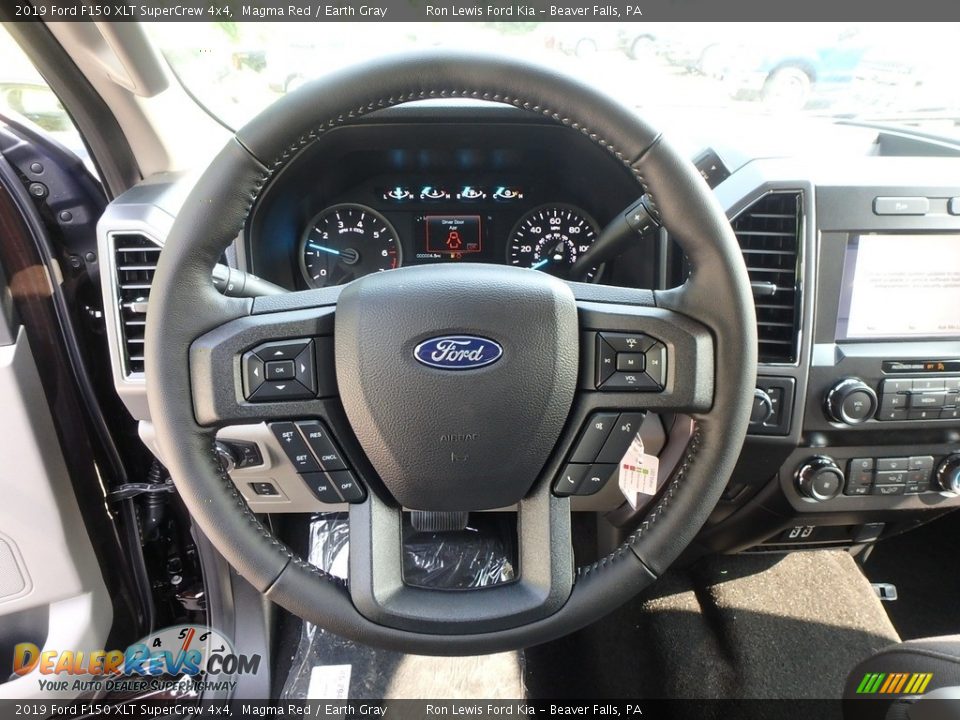 2019 Ford F150 XLT SuperCrew 4x4 Magma Red / Earth Gray Photo #16