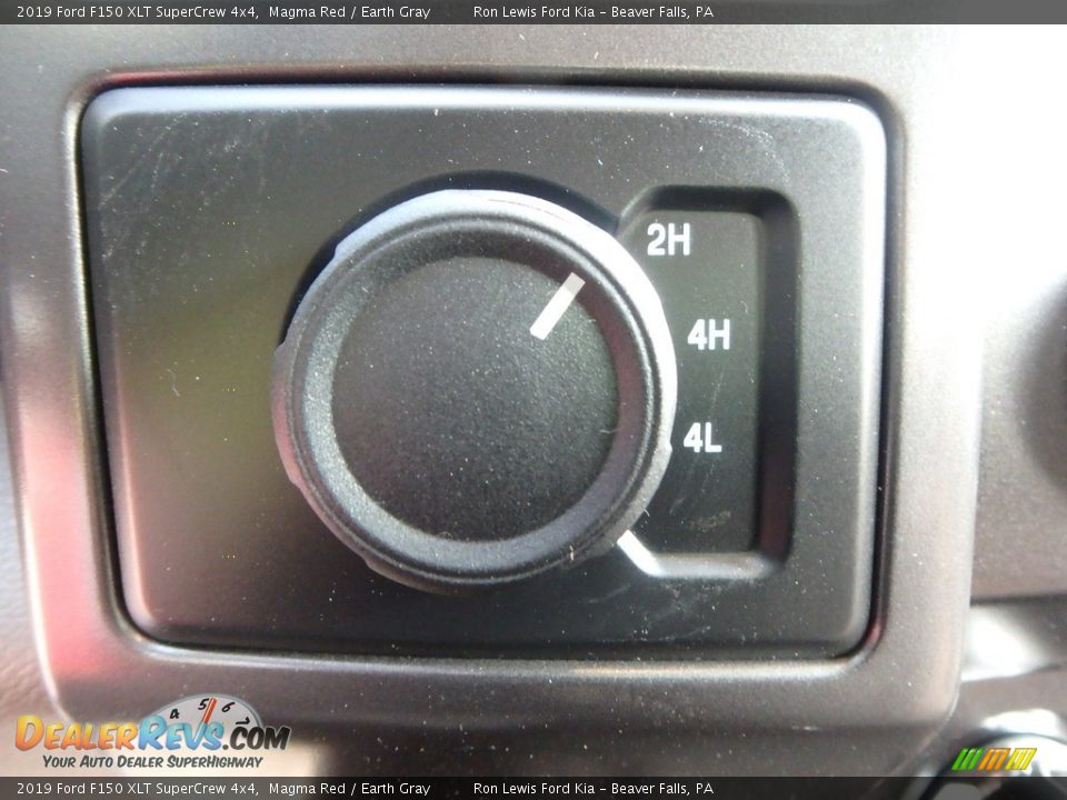 2019 Ford F150 XLT SuperCrew 4x4 Magma Red / Earth Gray Photo #17