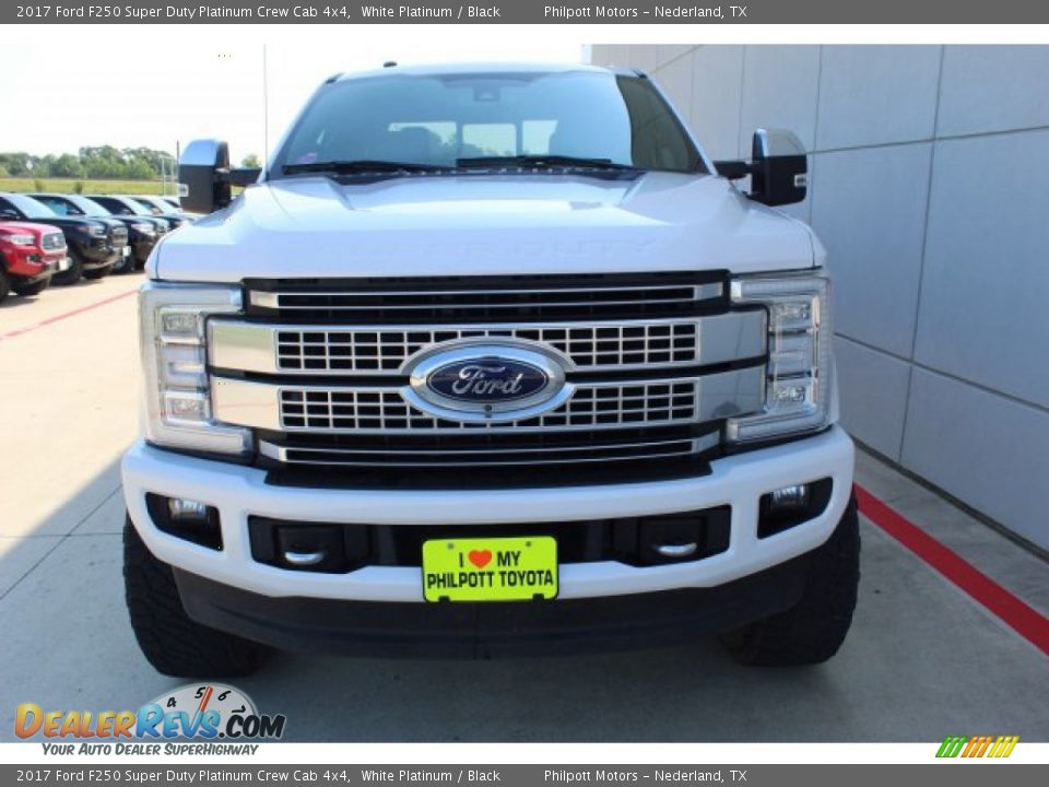 2017 Ford F250 Super Duty Platinum Crew Cab 4x4 White Platinum / Black Photo #3