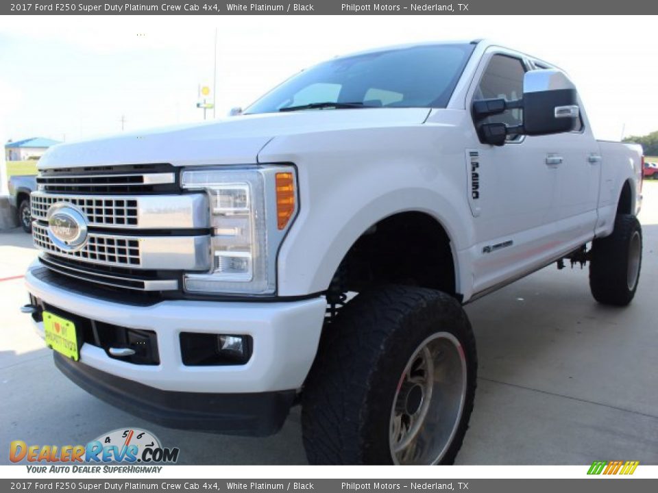 2017 Ford F250 Super Duty Platinum Crew Cab 4x4 White Platinum / Black Photo #4