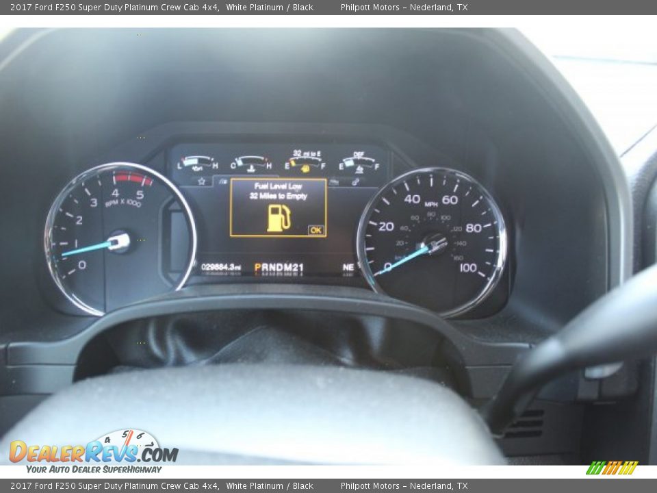 2017 Ford F250 Super Duty Platinum Crew Cab 4x4 White Platinum / Black Photo #12
