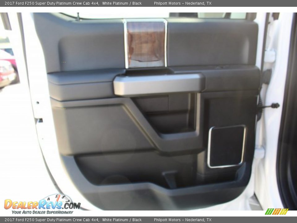 2017 Ford F250 Super Duty Platinum Crew Cab 4x4 White Platinum / Black Photo #18