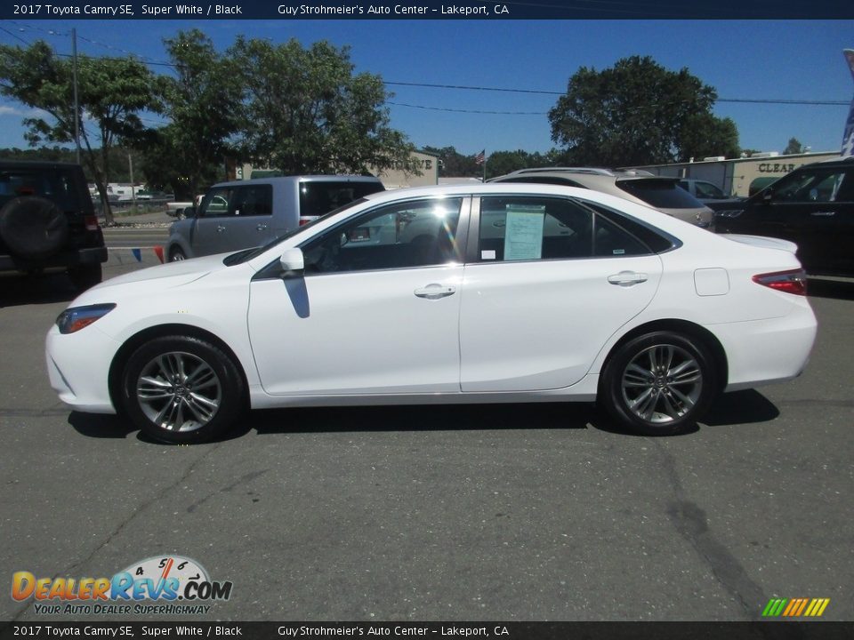 2017 Toyota Camry SE Super White / Black Photo #4