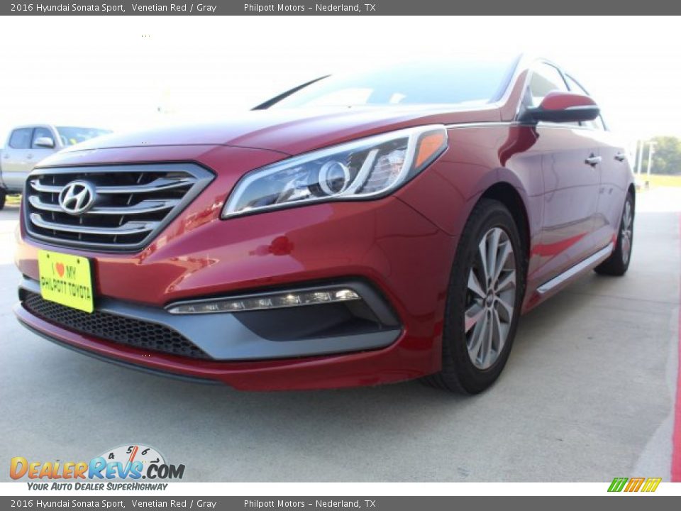 2016 Hyundai Sonata Sport Venetian Red / Gray Photo #4