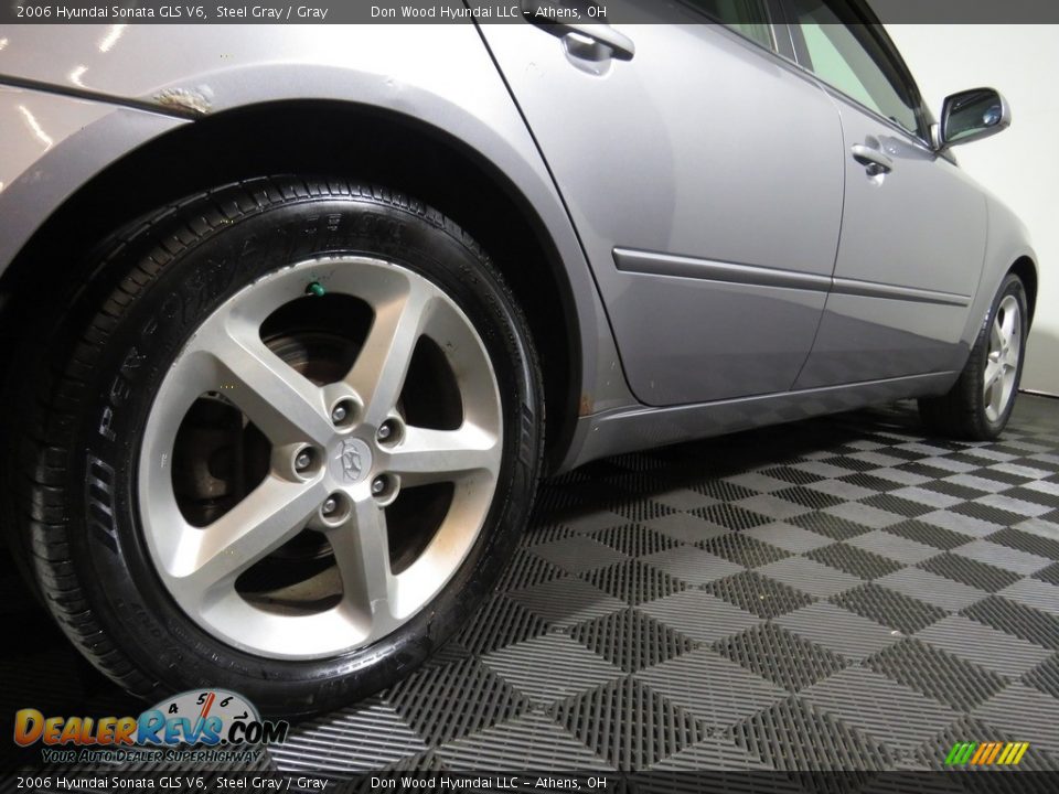 2006 Hyundai Sonata GLS V6 Steel Gray / Gray Photo #15
