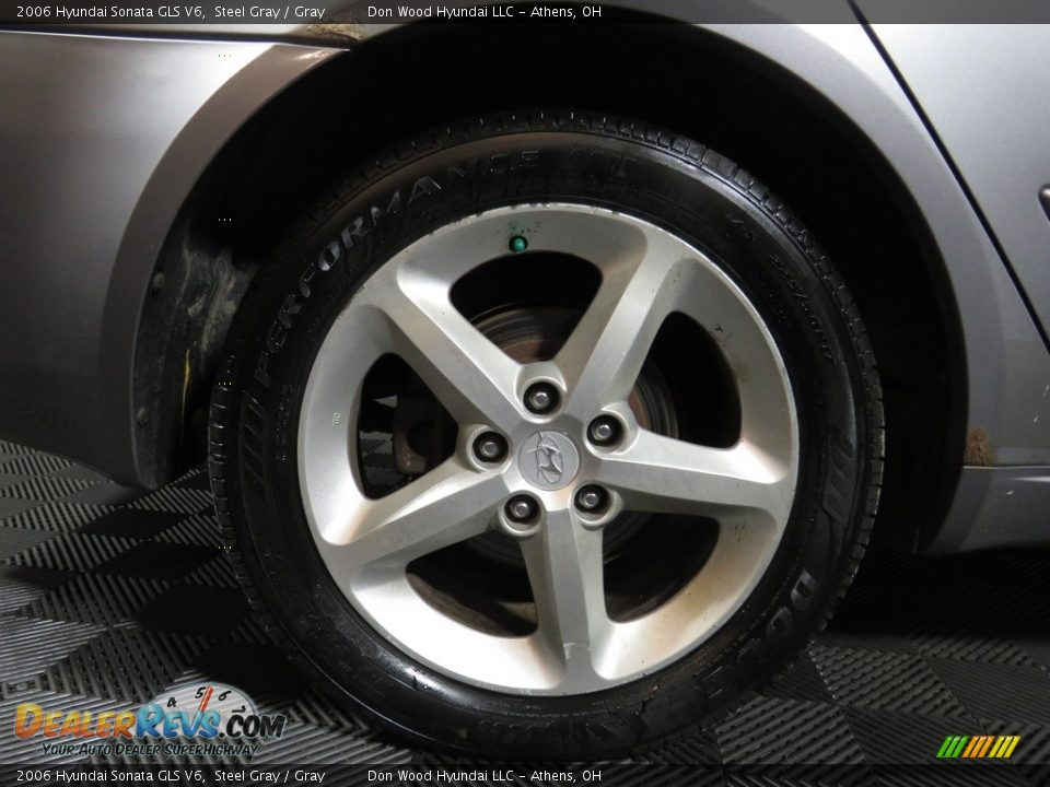 2006 Hyundai Sonata GLS V6 Steel Gray / Gray Photo #16