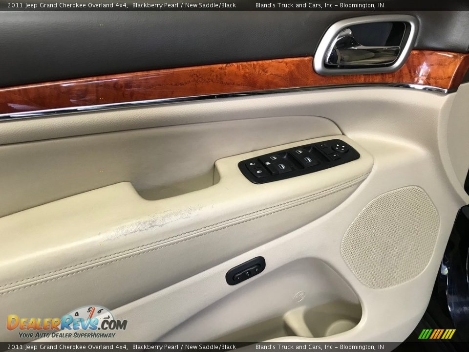 2011 Jeep Grand Cherokee Overland 4x4 Blackberry Pearl / New Saddle/Black Photo #10