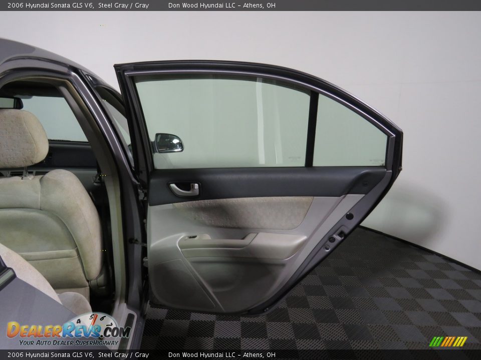 2006 Hyundai Sonata GLS V6 Steel Gray / Gray Photo #26