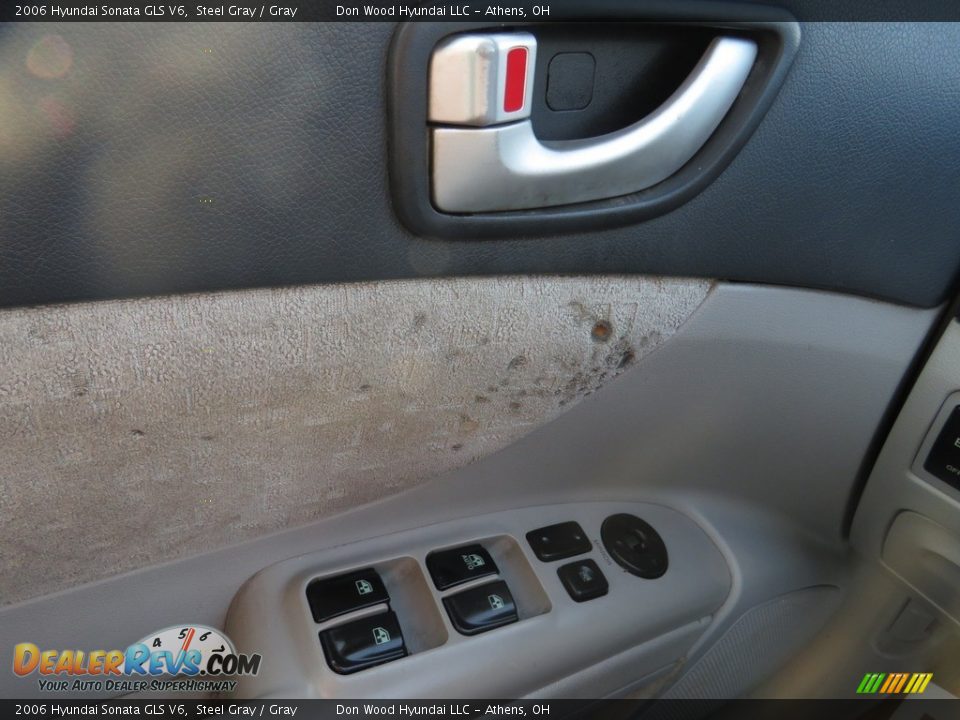 2006 Hyundai Sonata GLS V6 Steel Gray / Gray Photo #33
