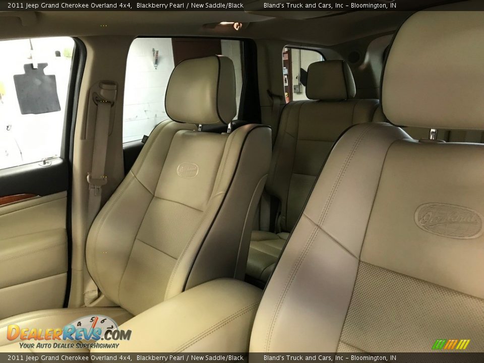2011 Jeep Grand Cherokee Overland 4x4 Blackberry Pearl / New Saddle/Black Photo #30