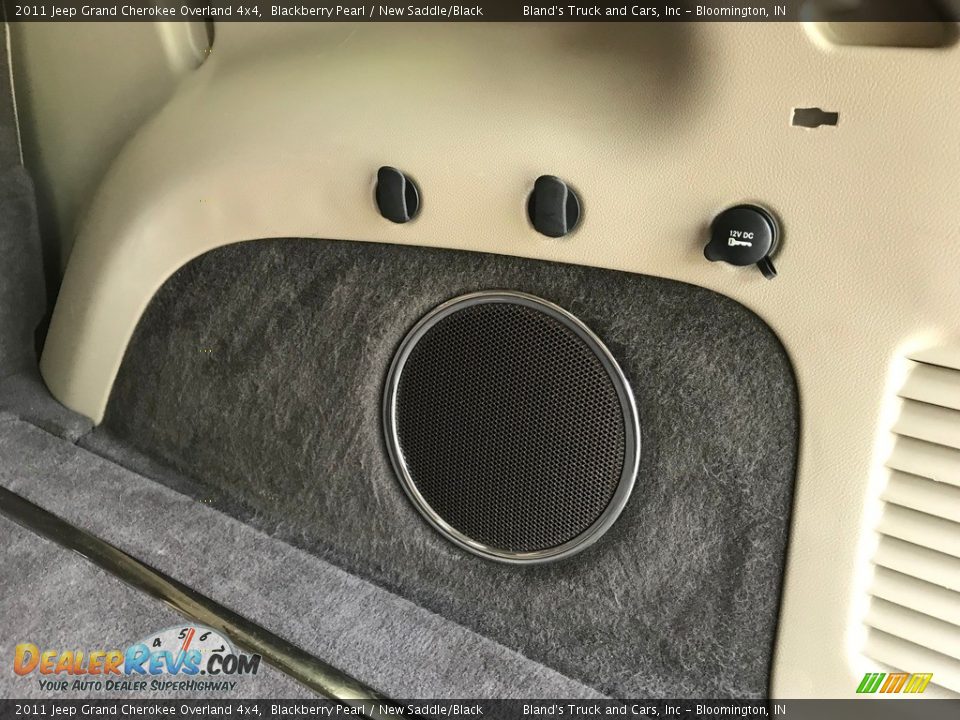 2011 Jeep Grand Cherokee Overland 4x4 Blackberry Pearl / New Saddle/Black Photo #35