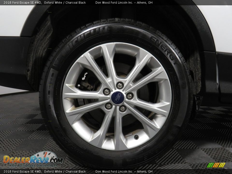2018 Ford Escape SE 4WD Oxford White / Charcoal Black Photo #17