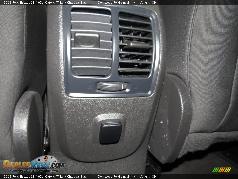 2018 Ford Escape SE 4WD Oxford White / Charcoal Black Photo #27