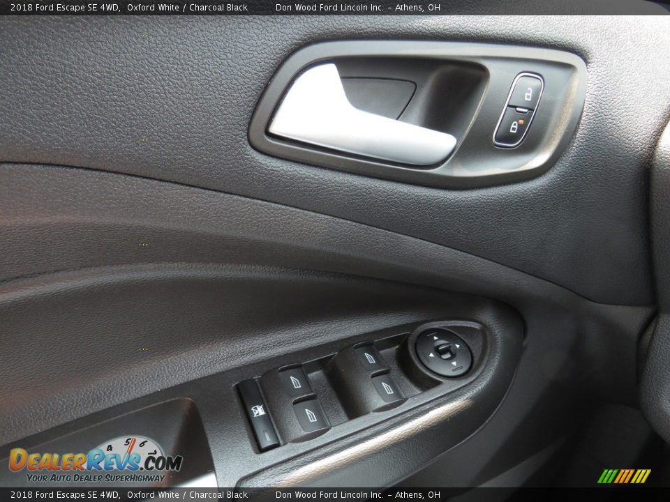 2018 Ford Escape SE 4WD Oxford White / Charcoal Black Photo #35