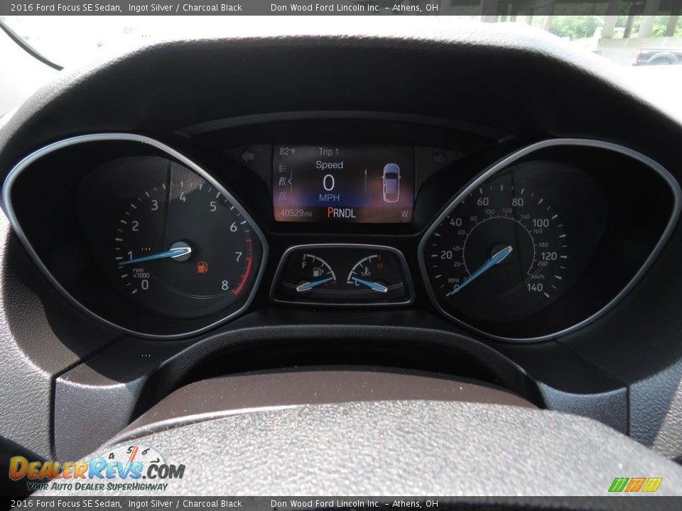 2016 Ford Focus SE Sedan Ingot Silver / Charcoal Black Photo #30