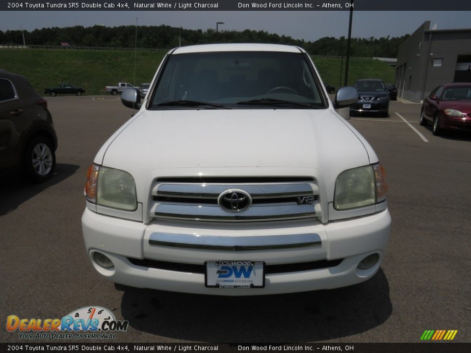 2004 Toyota Tundra SR5 Double Cab 4x4 Natural White / Light Charcoal Photo #4