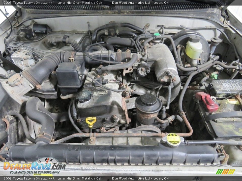 2003 Toyota Tacoma Xtracab 4x4 Lunar Mist Silver Metallic / Oak Photo #6