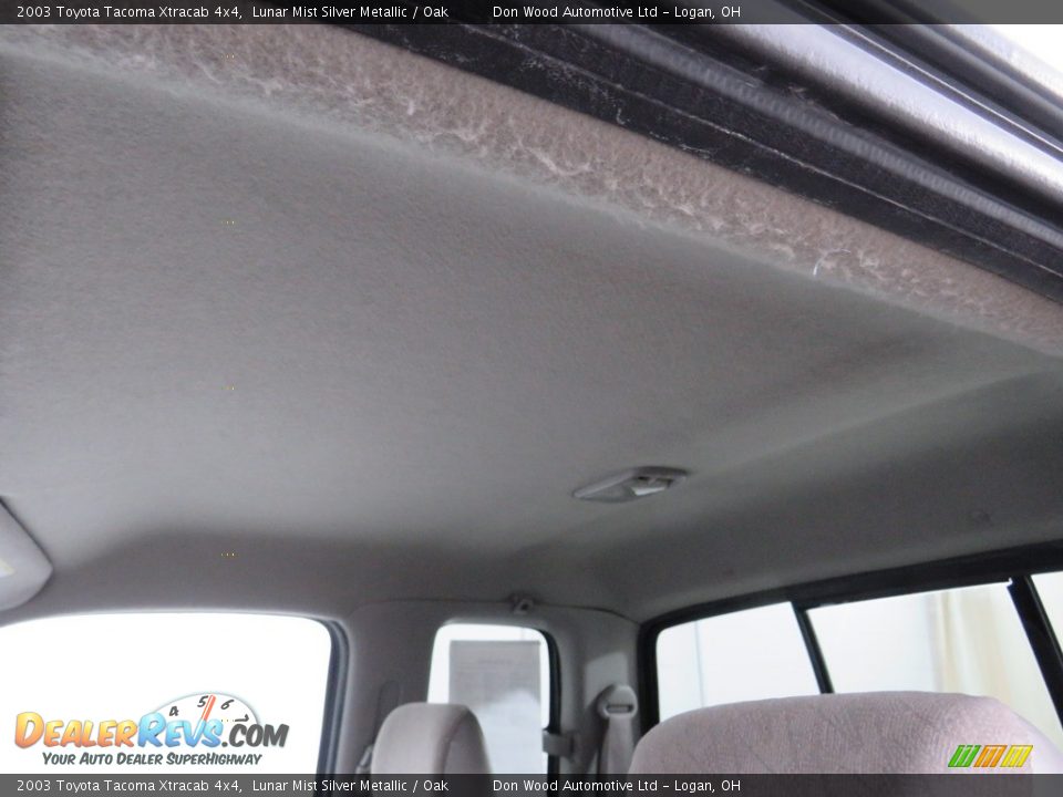 2003 Toyota Tacoma Xtracab 4x4 Lunar Mist Silver Metallic / Oak Photo #28