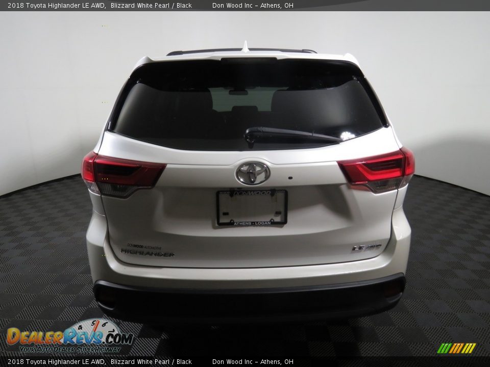 2018 Toyota Highlander LE AWD Blizzard White Pearl / Black Photo #11
