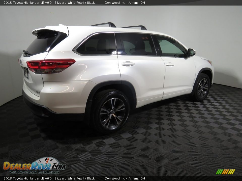 2018 Toyota Highlander LE AWD Blizzard White Pearl / Black Photo #15
