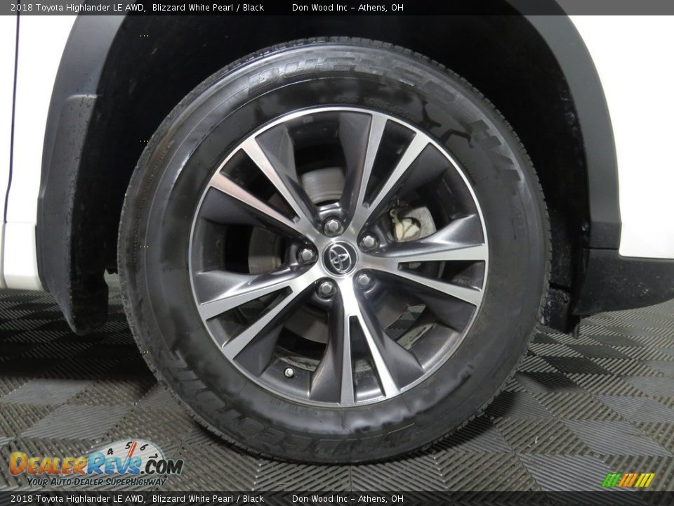 2018 Toyota Highlander LE AWD Blizzard White Pearl / Black Photo #18