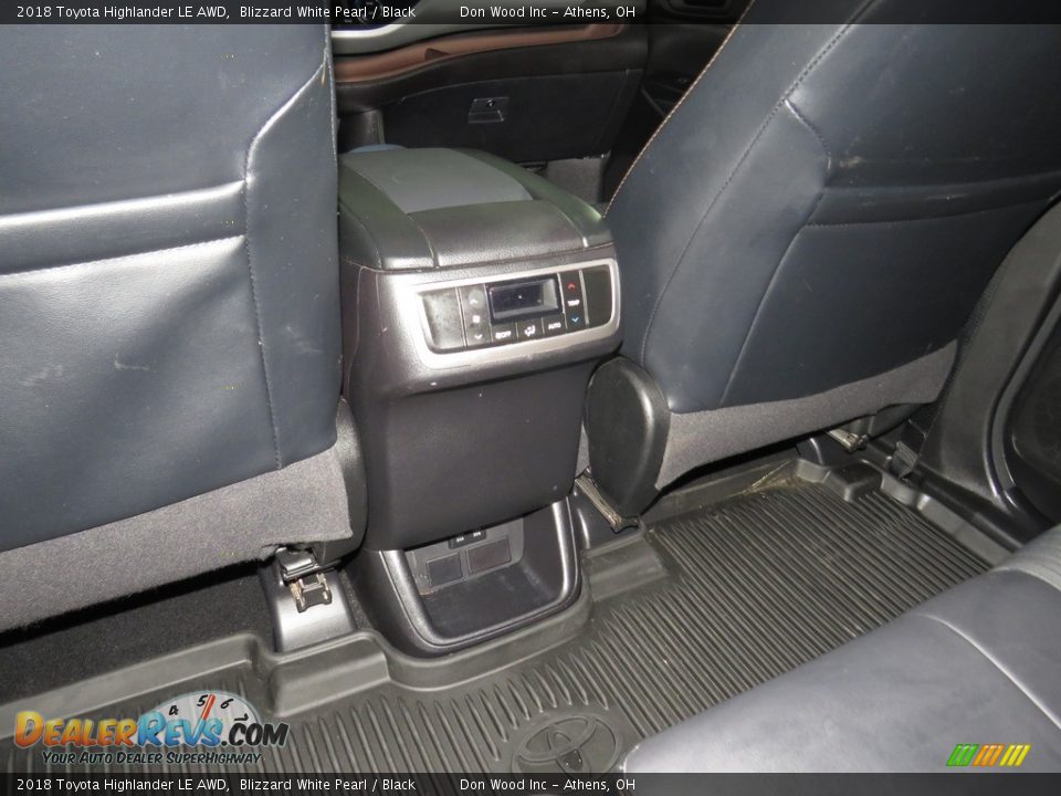 2018 Toyota Highlander LE AWD Blizzard White Pearl / Black Photo #27
