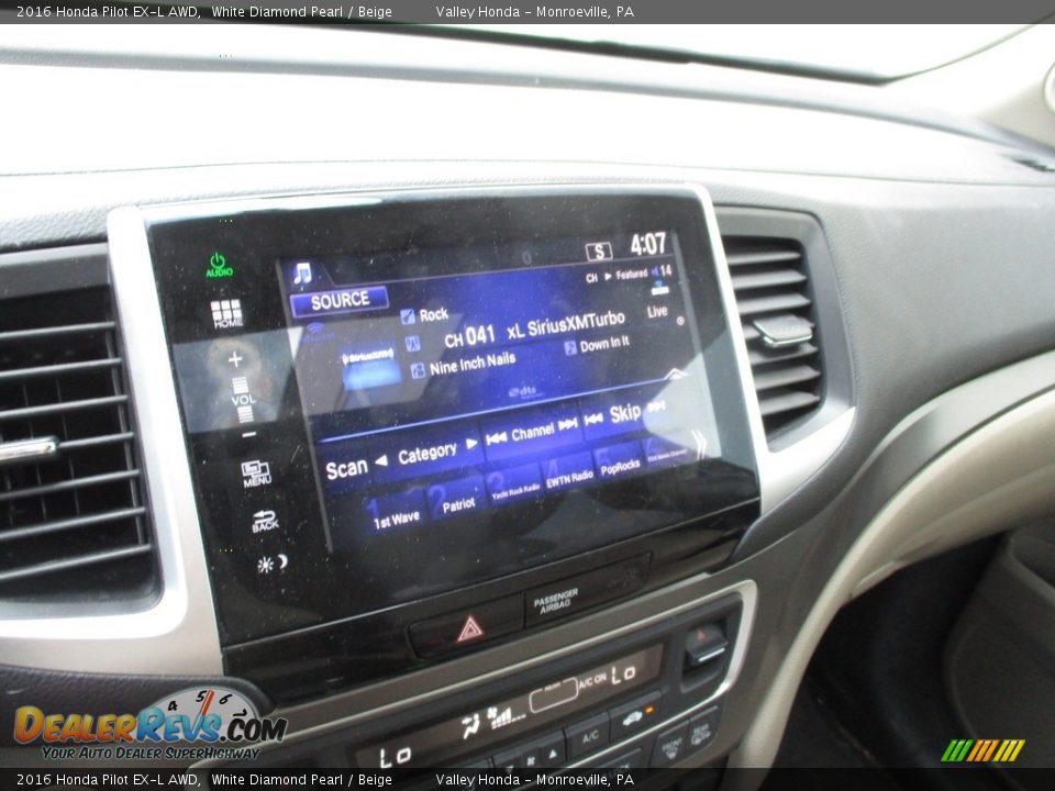 2016 Honda Pilot EX-L AWD White Diamond Pearl / Beige Photo #15