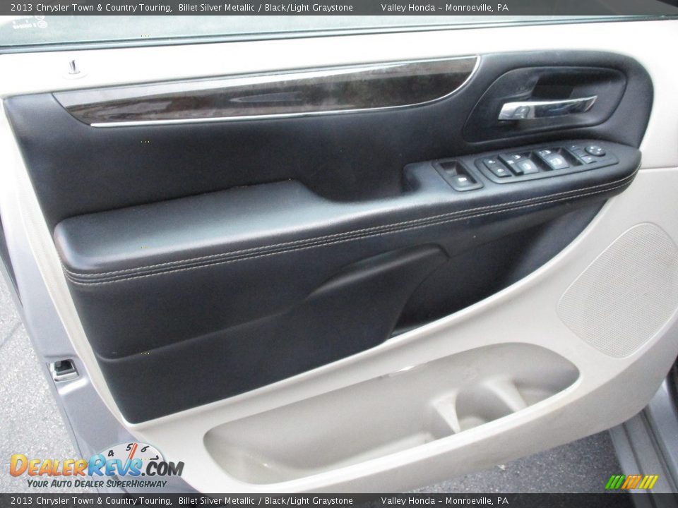 2013 Chrysler Town & Country Touring Billet Silver Metallic / Black/Light Graystone Photo #9