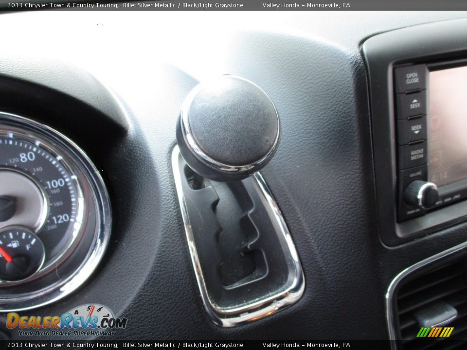 2013 Chrysler Town & Country Touring Billet Silver Metallic / Black/Light Graystone Photo #18