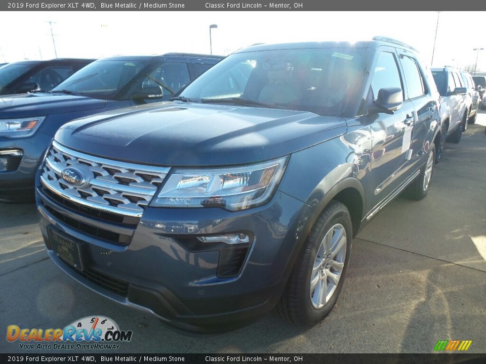 2019 Ford Explorer XLT 4WD Blue Metallic / Medium Stone Photo #1