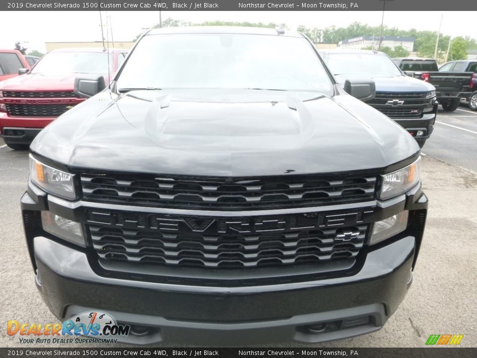 2019 Chevrolet Silverado 1500 Custom Crew Cab 4WD Black / Jet Black Photo #8