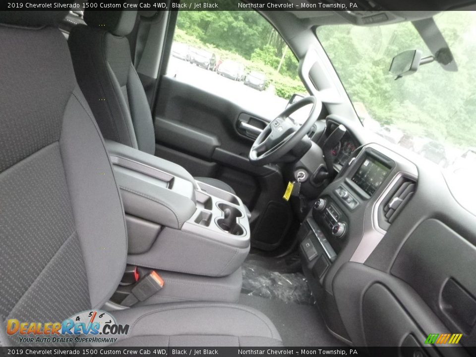 2019 Chevrolet Silverado 1500 Custom Crew Cab 4WD Black / Jet Black Photo #10