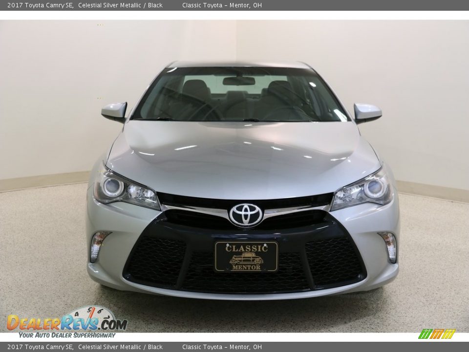 2017 Toyota Camry SE Celestial Silver Metallic / Black Photo #2