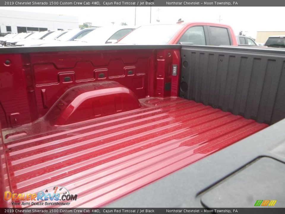 2019 Chevrolet Silverado 1500 Custom Crew Cab 4WD Cajun Red Tintcoat / Jet Black Photo #11