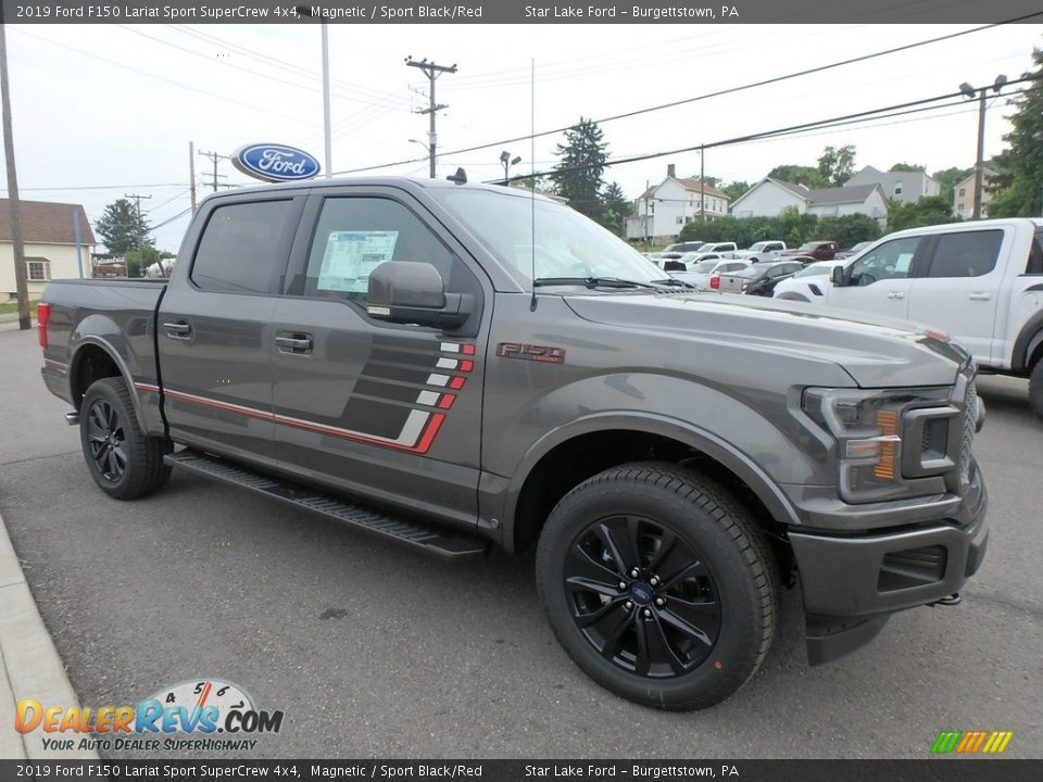 Front 3/4 View of 2019 Ford F150 Lariat Sport SuperCrew 4x4 Photo #3