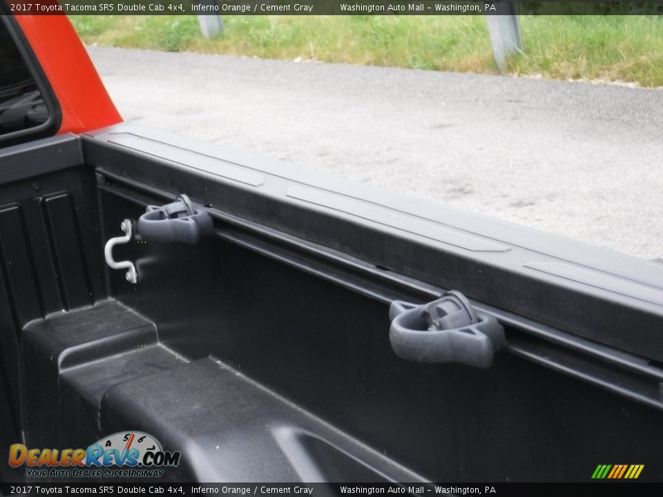 2017 Toyota Tacoma SR5 Double Cab 4x4 Inferno Orange / Cement Gray Photo #15