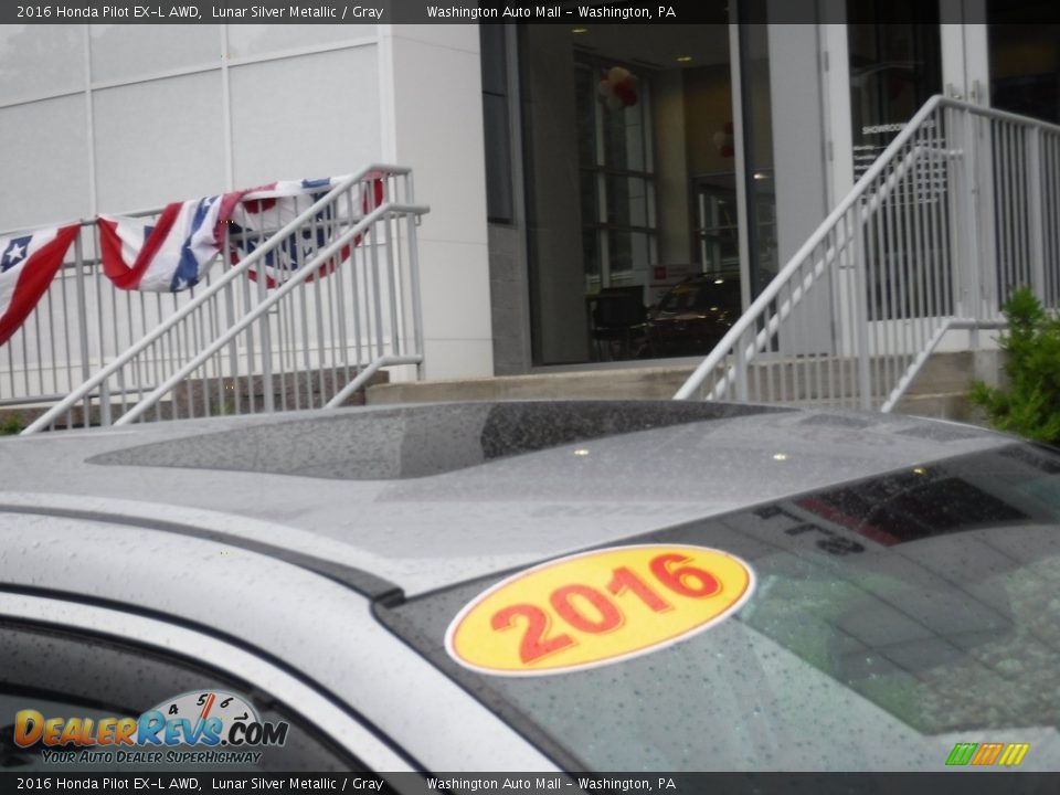 2016 Honda Pilot EX-L AWD Lunar Silver Metallic / Gray Photo #3